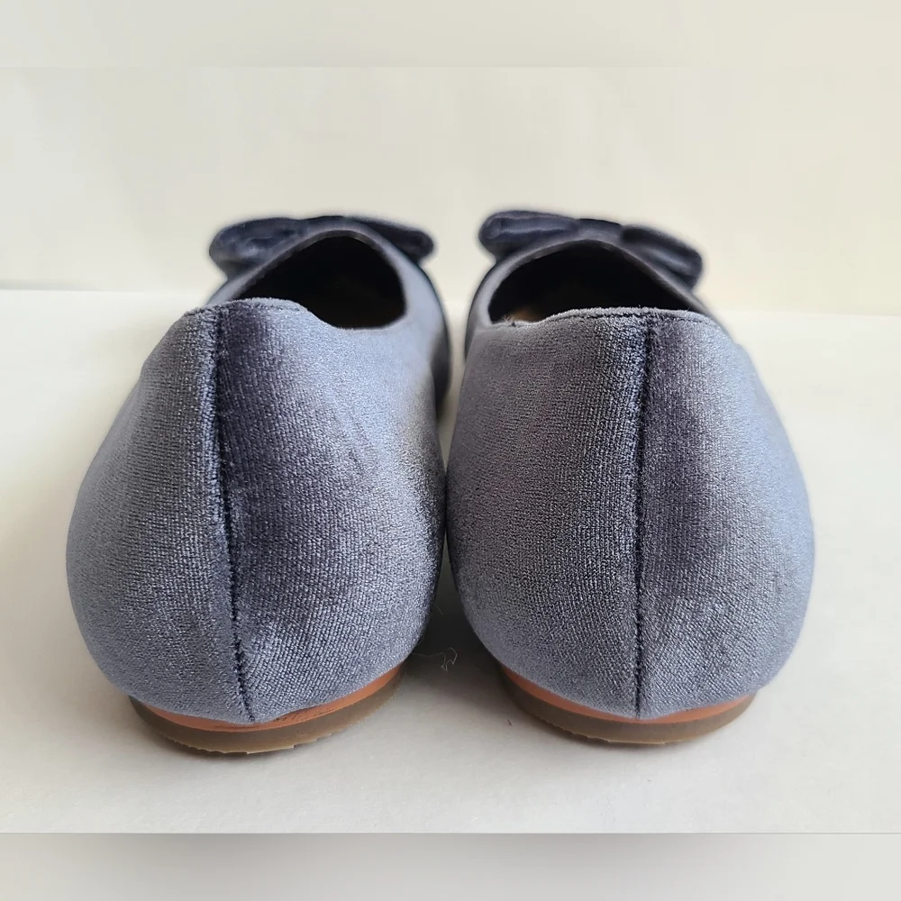 Womens velvet pointed ballet flats w/ bows - Picture 5 of 9